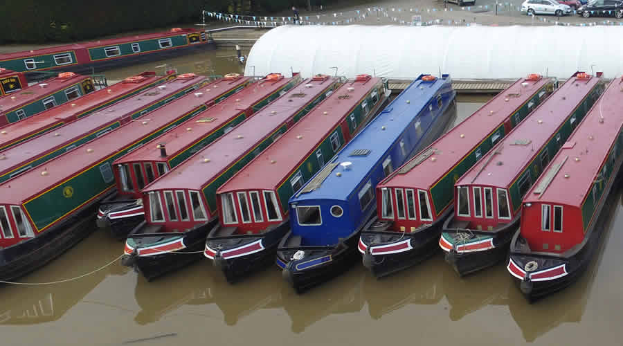 Alvechurch Marina in Worcestershire